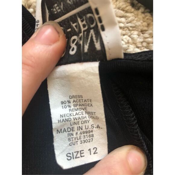 R&M Richards by Karen Kwong Women’s Black Elegant Tank Dress With Built in Neckl - Picture 4 of 6